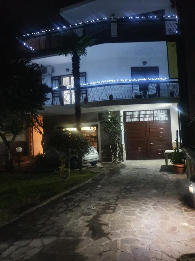 Ospitalita Il Noce Bed & Breakfast Brusciano Exterior photo