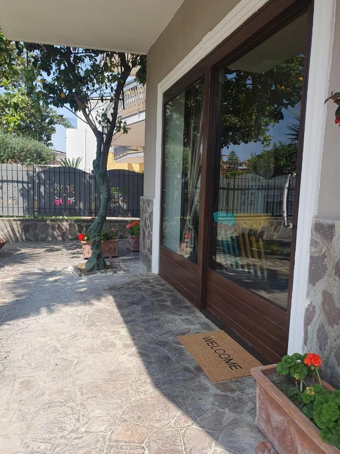 Ospitalita Il Noce Bed & Breakfast Brusciano Exterior photo