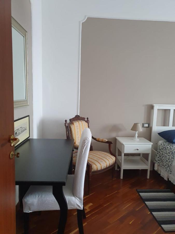 Ospitalita Il Noce Bed & Breakfast Brusciano Exterior photo
